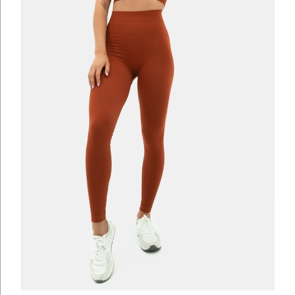 Balance Athletica Quartz Leggings- Amber